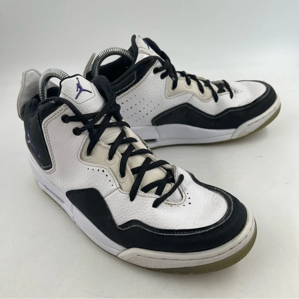 Nike Men’s Air Jordan Courtside 23 White Black Mid Top Basketball Shoes-Size 7.5